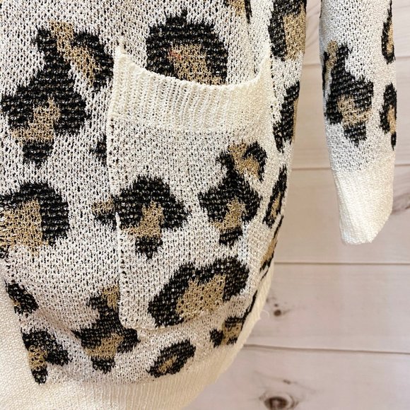 Leopard Print Lightweight Cardigan - Picture 9 of 10